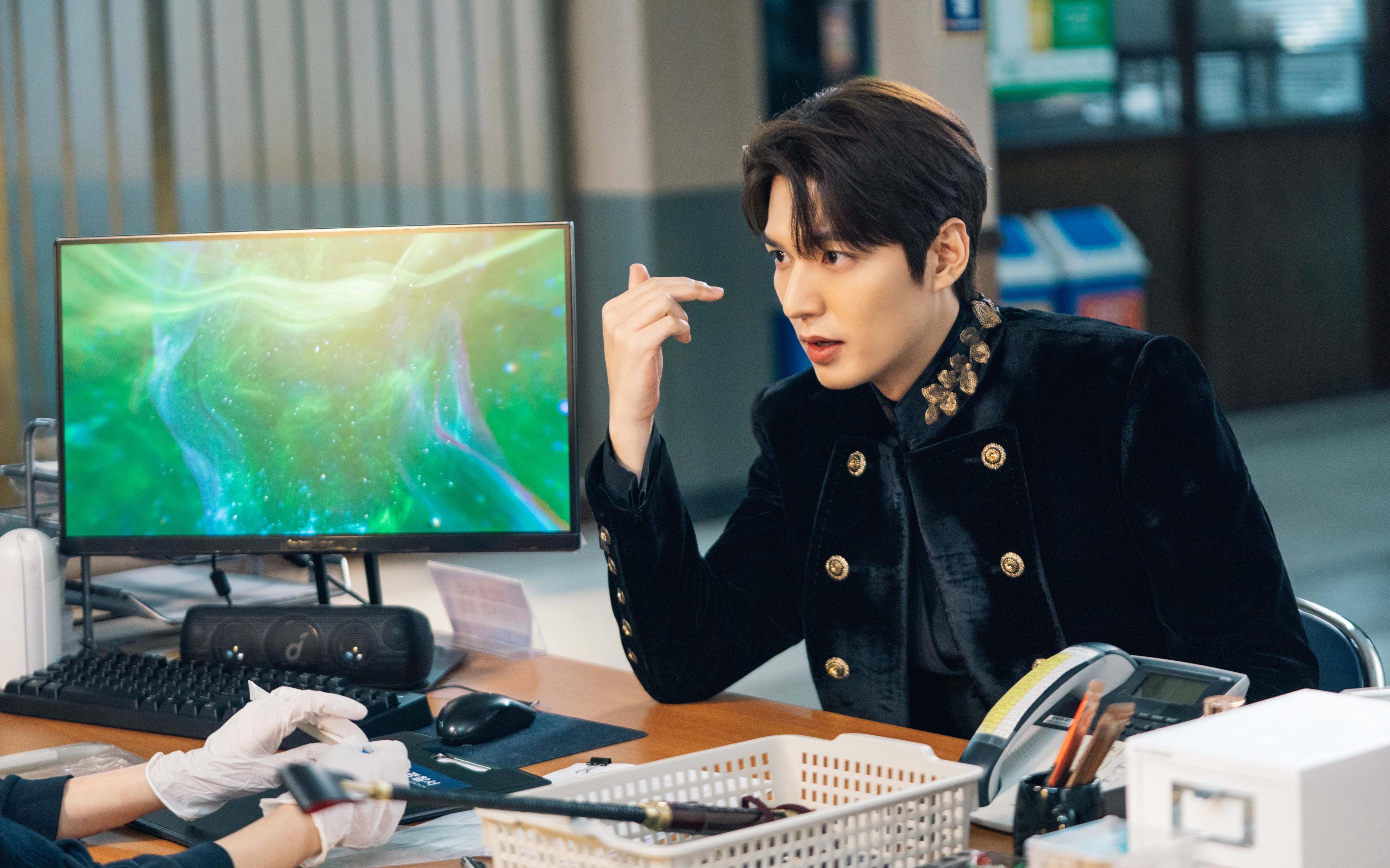 爱游戏体育（AYX）官方APP下载-美国体操新秀一战成名，挑战拜尔斯纪录，美国体操队拜尔斯