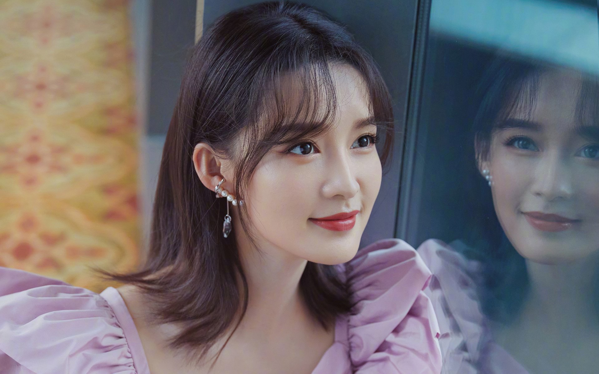 爱游戏体育app-球员在比赛中展现出全面的篮球技巧，篮球运动员在比赛中表现出的竞技水平