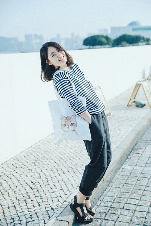 袋鼠队在橄榄球冠军锦标赛中的反击战术令人印象深刻,袋鼠大战拳击手